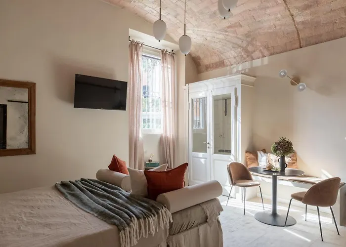 Iflat Luxury And In The Heart Of Trastevere Appartement *