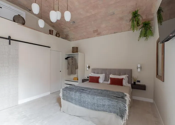 Iflat Luxury And In The Heart Of Trastevere Rome